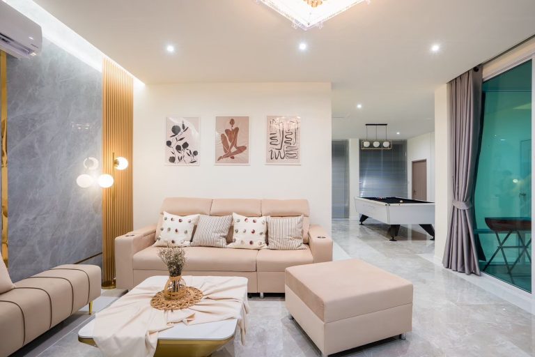 LINE_ALBUM_🌞Cyrus House✨_260115_22
