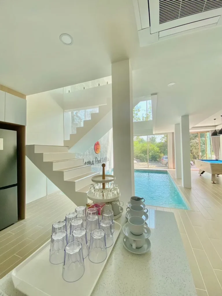 LINE_ALBUM_Mama pool villa Exclusive 157134_260515_26