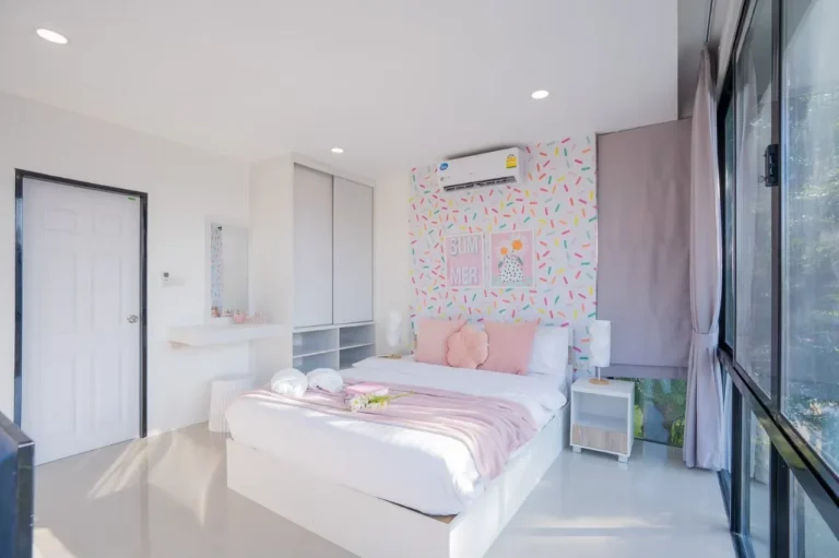 LINE_ALBUM_Snap stay pattaya_260626_27