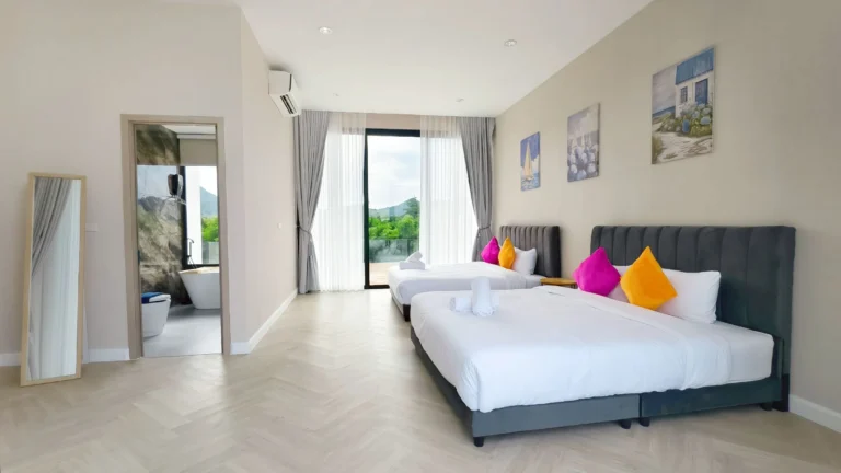 LINE_ALBUM_Celestia-8 beds , 12 baths_260711_10