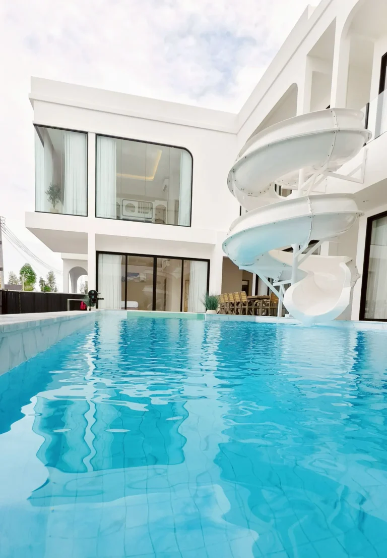 LINE_ALBUM_Celestia-8 beds , 12 baths_260711_22