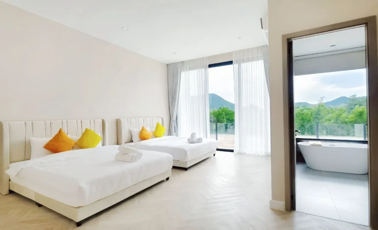 LINE_ALBUM_Celestia-8 beds , 12 baths_260711_7