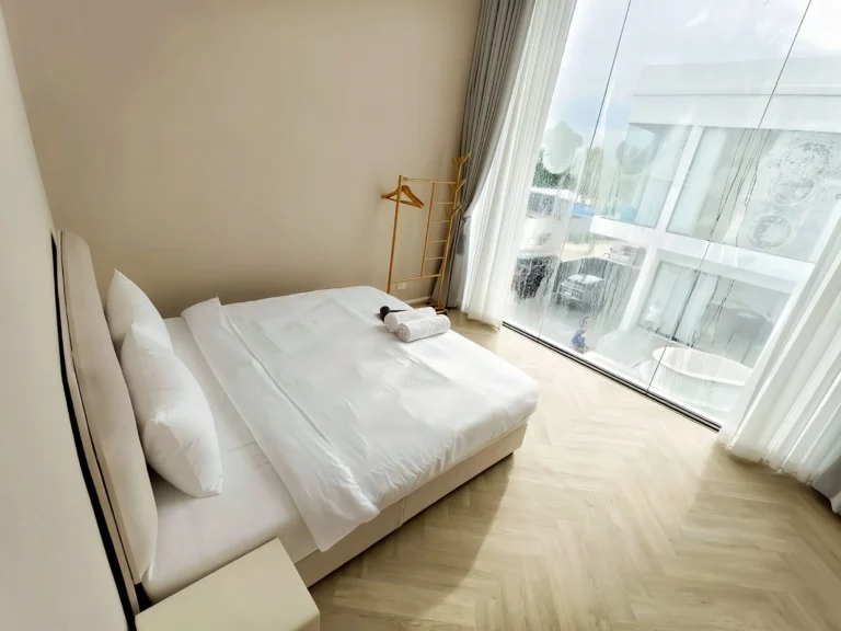 LINE_ALBUM_Jupiter_8 Beds, 12 Baths_260711_51
