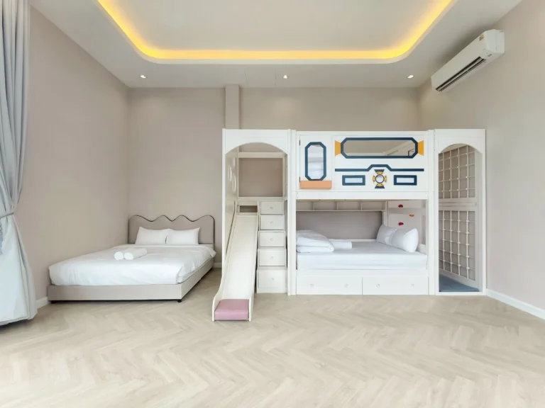 LINE_ALBUM_Jupiter_8 Beds, 12 Baths_260711_64