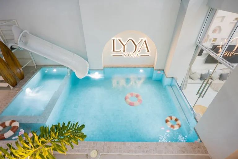 LINE_ALBUM_LYYA VILLA_260803_10