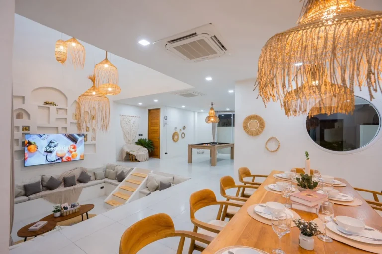 LINE_ALBUM_LYYA VILLA_260803_105