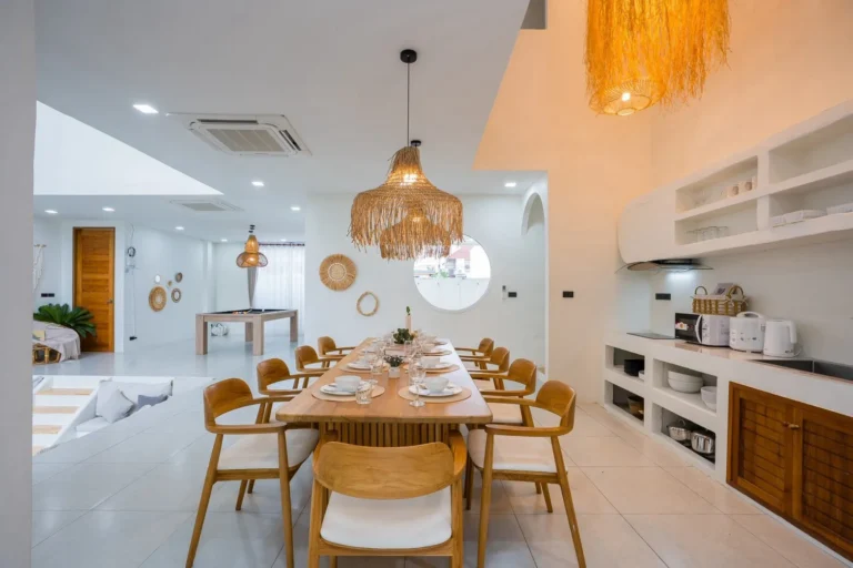 LINE_ALBUM_LYYA VILLA_260803_144