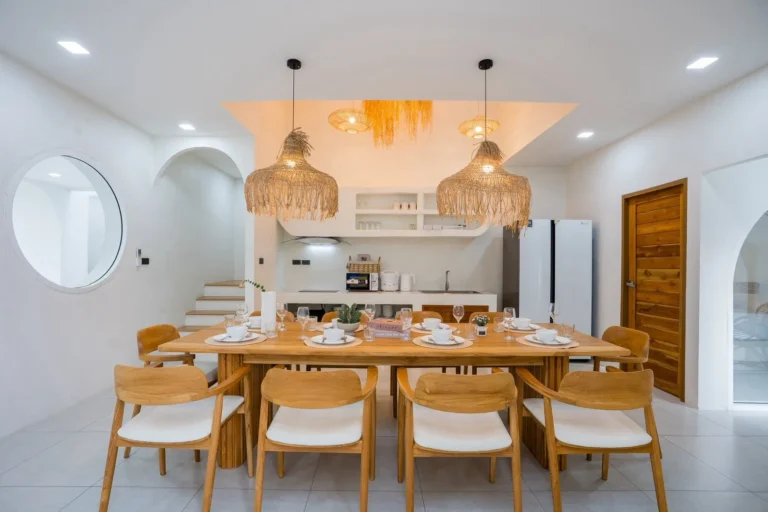 LINE_ALBUM_LYYA VILLA_260803_146