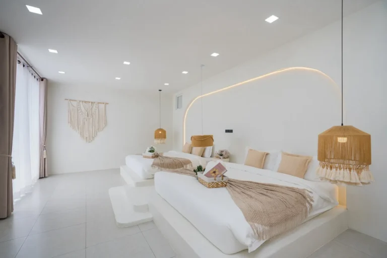 LINE_ALBUM_LYYA VILLA_260803_239