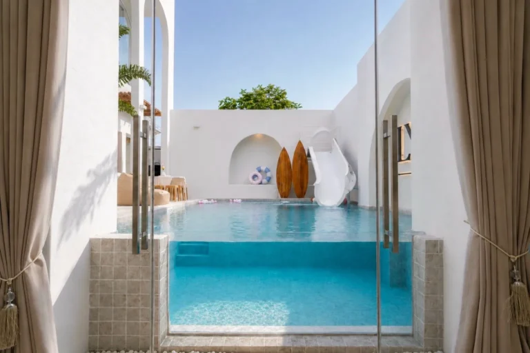LINE_ALBUM_LYYA VILLA_260803_44