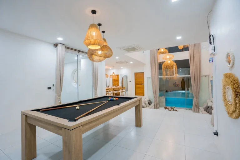 LINE_ALBUM_LYYA VILLA_260803_89