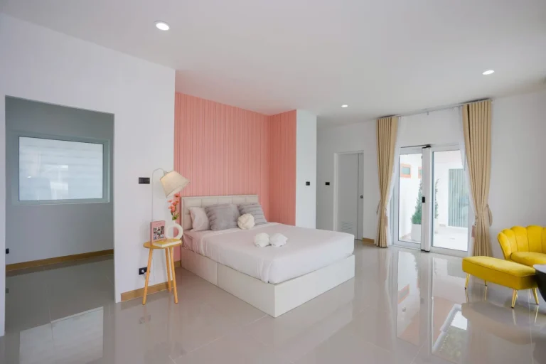 LINE_ALBUM_Labaris poolvilla_260928_157