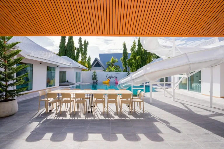 LINE_ALBUM_Labaris poolvilla_260928_43